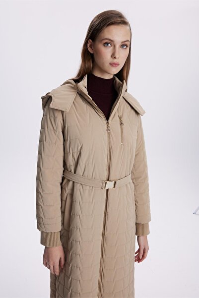 Zühre Καπιτονέ μπεζ παλτό με κουκούλα με φερμουάρ 13672