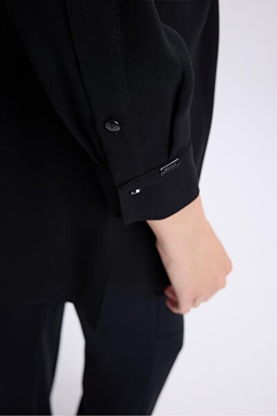 Zühre Μαύρο τουνίκ με λεπτομέρεια καρφίτσας με δεμένη μέση - T-1497