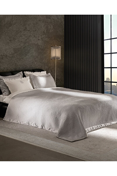 Madame Coco Ludesse 7 Piece Dowry Set - Silver