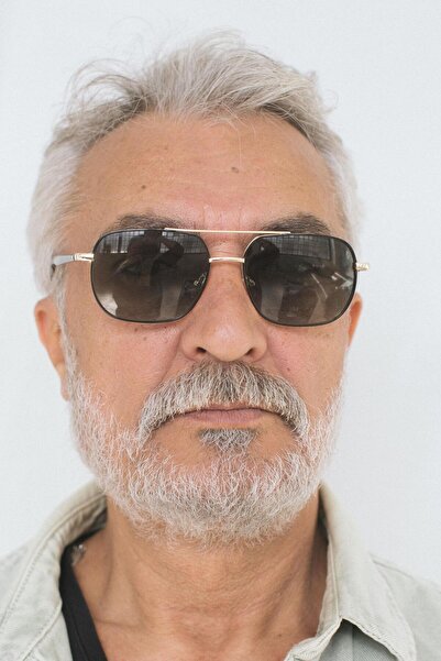 Bilge Karga نظارات شمسية للرجال باللون الأخضر الذهبي من Lis