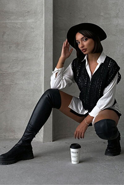 Caddebostan Moda Women's Hair Braided Detail V-Neck Openwork Knitwear Blouse Top