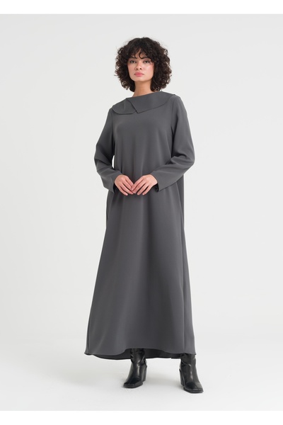 Armağan Yaka Detaylı Elbise