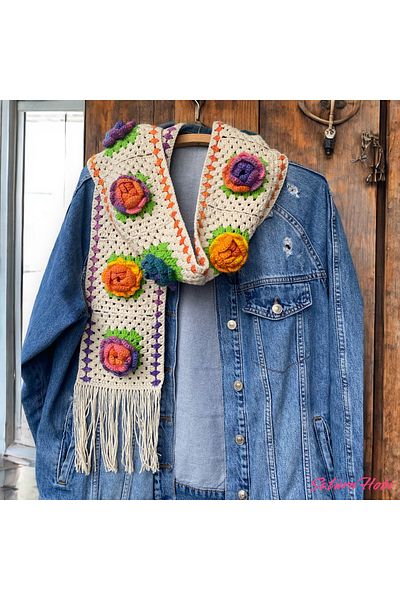Satürn Hobi Hand Knitted Rose Motif Scarf & Gloves Set