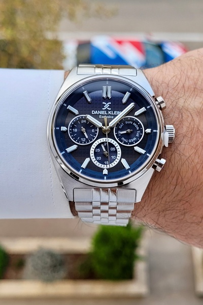 Daniel Klein Kadranı Lacivert Kordonu Beyaz Renk 24 Ay Garantili İç Göstergeleri Aktif Erkek Kol Saati