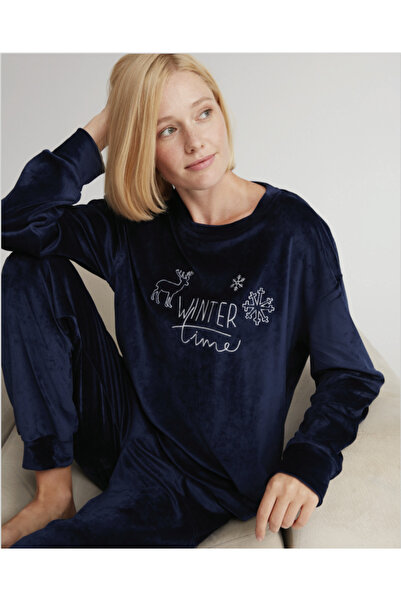 PİJAPİA Σετ γυναικεία βελούδινη πιτζάμα με μακρυμάνικο λαιμόκοψη