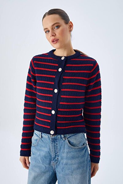 LEVABOUTIQUE Kadın Çizgili Düğme Detaylı Hırka