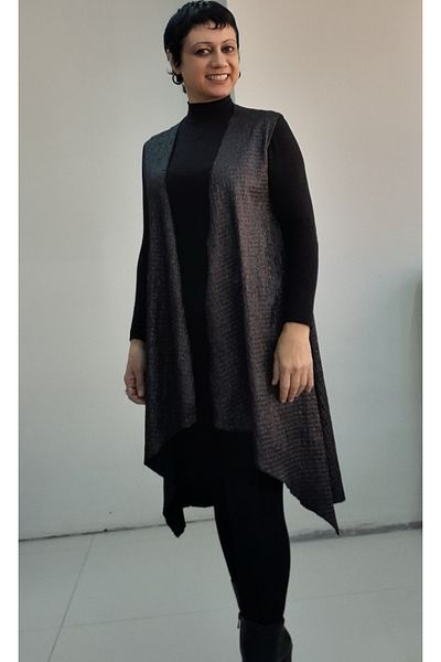 Mertcan Butik Black Jacquard Light Glossy Asymmetrical Loose Knitted Vest