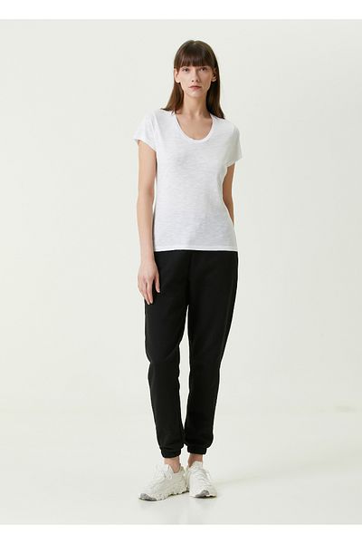 American Vintage White U-Neck T-Shirt Size: m