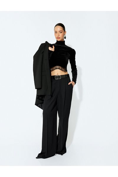 Koton Μακρυμάνικη βάση γιακάς Dangle Stone Λεπτομερής Crop Velvet Μπλούζα