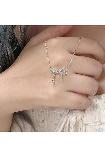 Happy Vibes قلادة نسائية أنيقة وأنيقة مصنوعة من خليط معدني من حجر الزركون