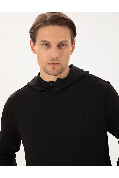Pierre Cardin Черен суитшърт с нормална кройка 50292498-vr046