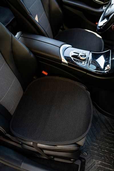 TREND Meka Part Anti-Slip Seat Protector Cover 2 Pieces Serme Only Front Universal Black