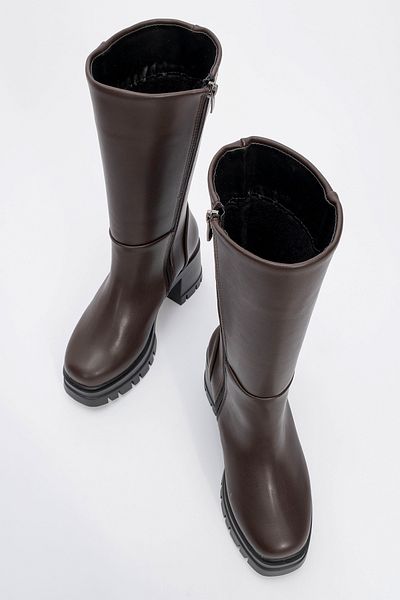 LuviShoes Γυναικείες μπότες με χοντρό τακούνι OLIA καφέ