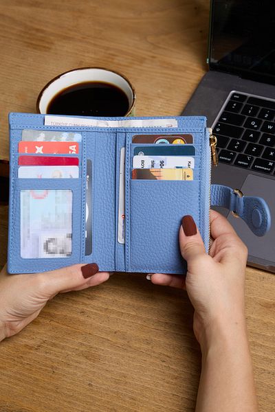 REWİNA 9735 Model Baby Blue Portofoliu pentru femei - Piele autentică, cu design special și detalii despre accesorii