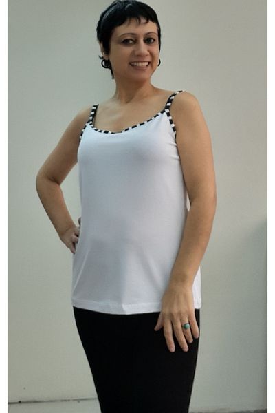 Mertcan Butik ΛΕΥΚΟ Μπλουζάκι από χτενισμένο βισκόζη με λεπτομέρεια από ασπρόμαυρο κορδόνι