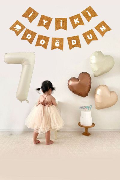 Atölye Mi 7 Years Birthday Kraft White Happy Birthday Banner 3Pcs Heart Balloon Decoration Set