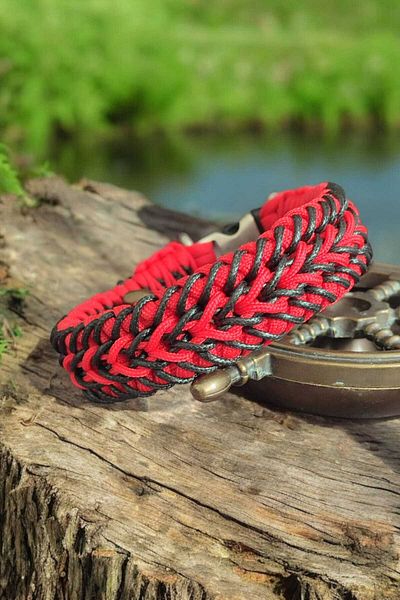 Urz Kids Red Small Breed Leather Paracord Leash