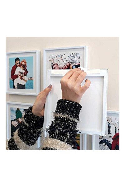 Sevilla 20X20 Cm. Plug-In Non-Marking Square Photo Frame with Pvc