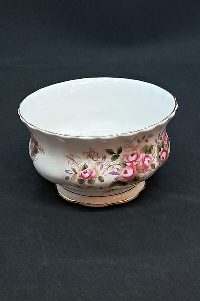 Royal Albert Vintage Lavender Rose Sugar Bowl - 150 ml