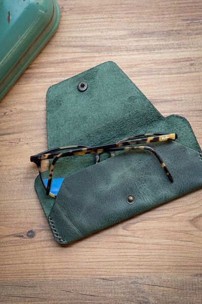 minimal X design Etui ochelari