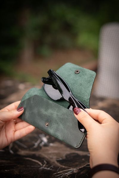 minimal X design Etui ochelari