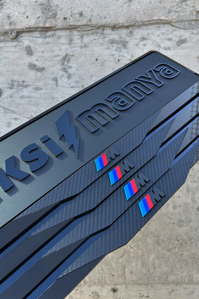 Pleksimanya BMW M Uyumlu  Pleksi Karbon Pleksi Plakalık