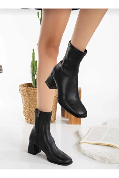 loverise LOVERİSE KALIN KARE BURUN TOPUKLU ÇORAP KISA BOT