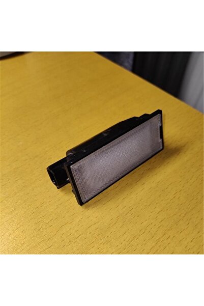 GENCAX Renault Clio IV Plaka Işık Kapağı 2 Adet