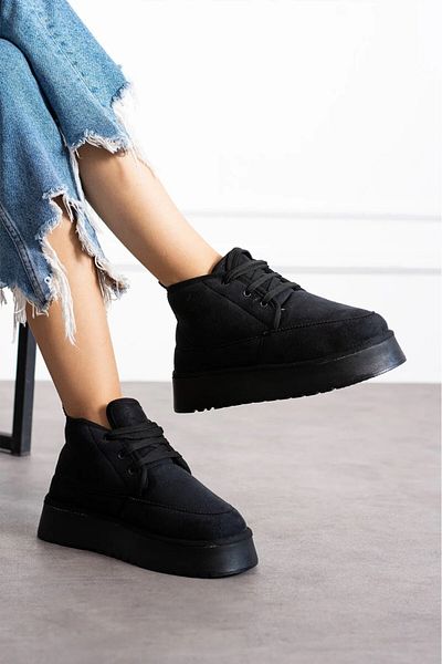 GoAndGo Thick Sole Lace-Up Boots with Fur Inside