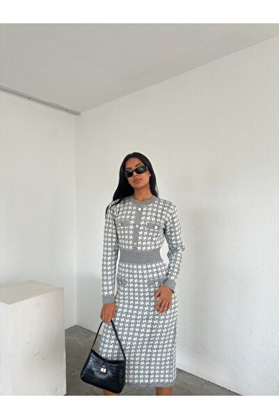 sportiness Γυναικείο πλεκτό φόρεμα με λεπτομέρεια με κουμπιά