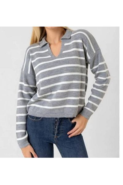 Butik Pulover tricot cu mânecă lungă în dungi cu gât polo de damă
