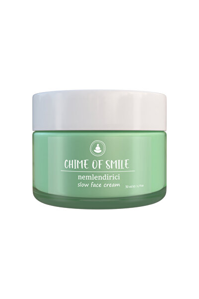 ChimeOfSmile كريم مرطب يحتوي على مكونات طبيعية لتغذية البشرة وتأثير تألق وعنا...