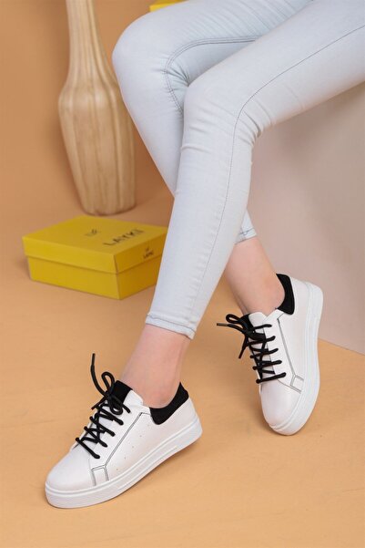 layki Rocc White Black Women's Sports Shoes