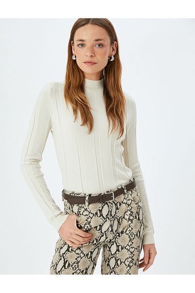 Koton Soft Textured Long Sleeve Stand Collar Knitwear Sweater
