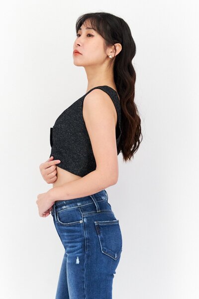 Jeannie Mai x INC Women V Neck Long Sleeves Heather Crop Top Vest, Dark Grey