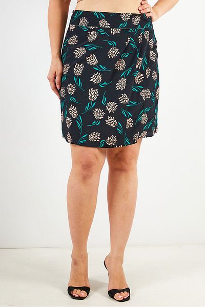 ONE STEP Women Pull On Allover Printed Mini Skirt, Black Combo