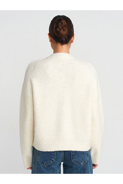 Dilvin 60276 V-Neck Buttoned Boucle Knitwear Cardigan-Ecru