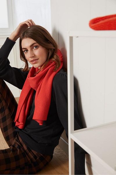 Tchibo Women Knitted Scarf, Red