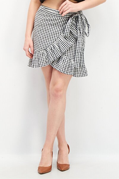 edc تنورة قصيرة نسائية بكشكشة مربعات، باللون الأسود