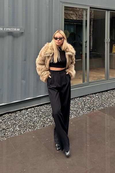Swist Schwarze Palazzo-Hose mit elastischer Taille und Tasche von Hera für Damen