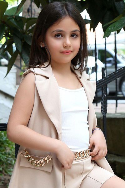 Riccotarz Girl's Beige Shorts Set with Chain and Button Detail and Fake Pockets