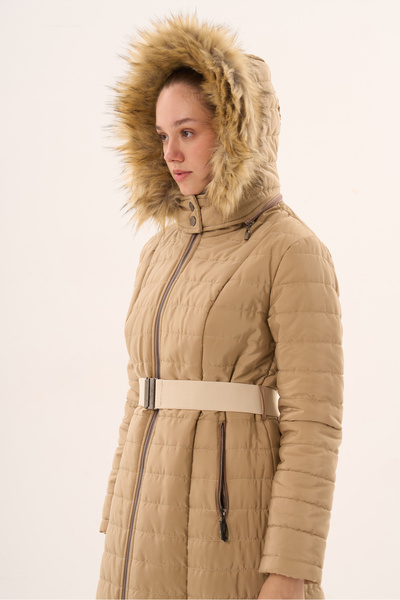 Veger beli kemerli uzun kapitone kaban