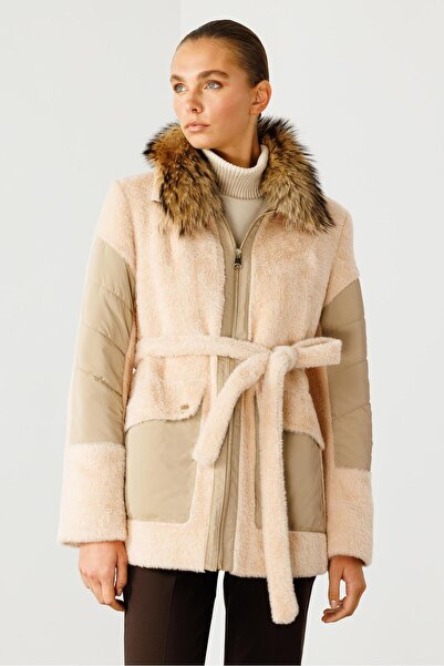 Moda İlgi Modailgi Yakası Kürklü Cep Kapaklı Peluş Kaban Camel