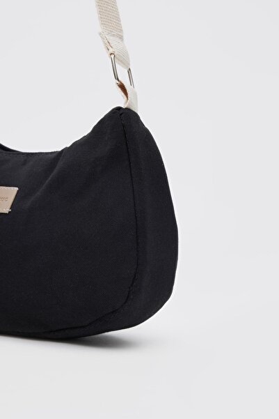 Cosmomiss Black K24 Zippered Closure Baguette Women's Casual Hand and Shoulder Bag B:16 E:23 W:6