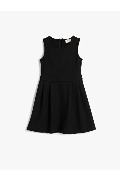 Koton Válcované šaty Midi délka skládaný bez rukávů s kulatým výstřihem bavlna