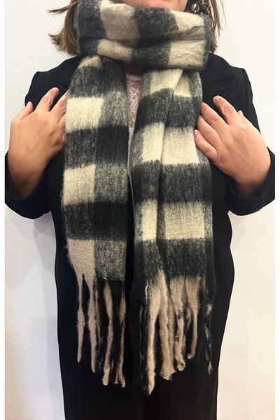 alsaccessories Black-White Square Pattern Boucle Puff Shawl - Length 205X Width 40 cm