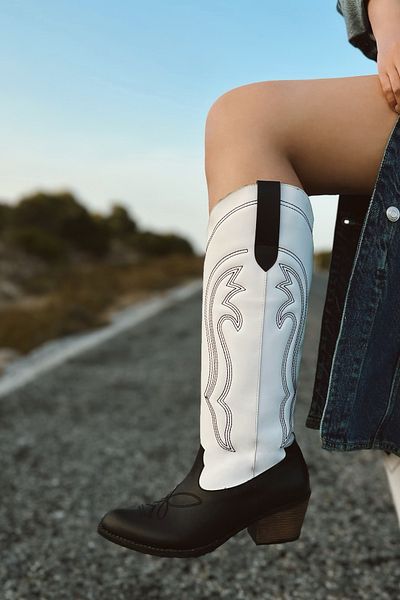 POLKA STORE Fire Embroidered Long Below the Knee Western Women's Cowboy Boots