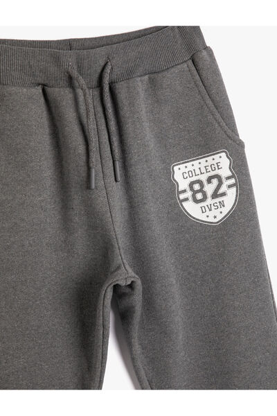 Koton Basic Jogger Eşofman Altı Kolej Baskılı Beli Bağlamalı Cepli Şardonlu