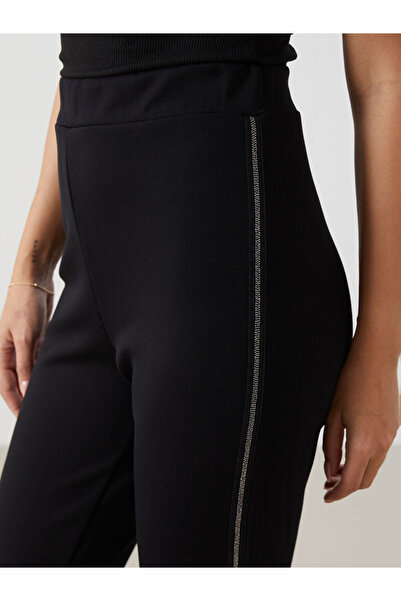 LC Waikiki Beli Lastikli Şerit Detaylı Kadın Eşofman Altı