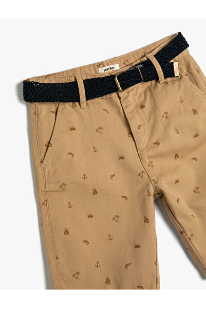 Koton Chino Şort Kemer Detaylı Palmiye Desenli Cepli Pamuklu